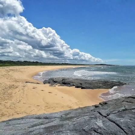 Praia de Setibão, em Guarapari, Espírito Santo